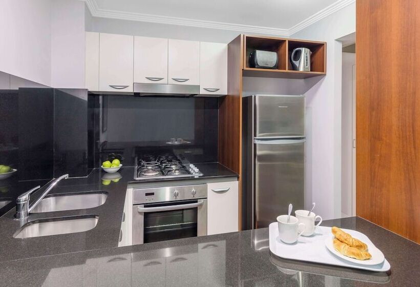 Апартаменты 1 Спальня, Oaks Brisbane Lexicon Suites