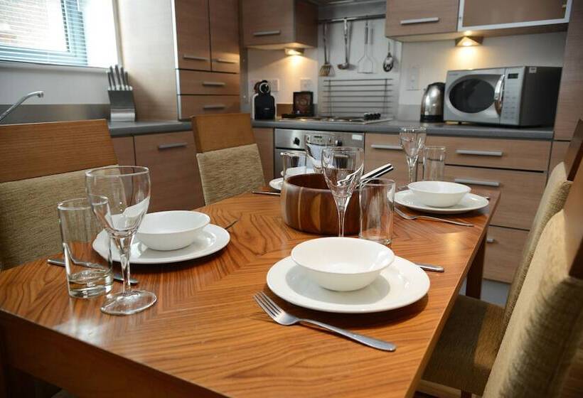 Апартаменты 1 Спальня, Premier Suites Newcastle