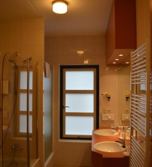套房, Parkhotel Tjaarda