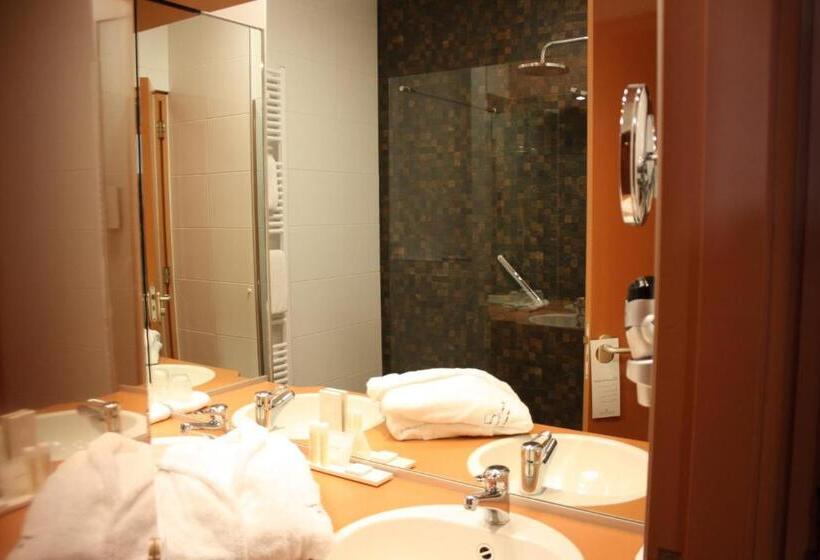Семейный Номер Superior, Parkhotel Tjaarda