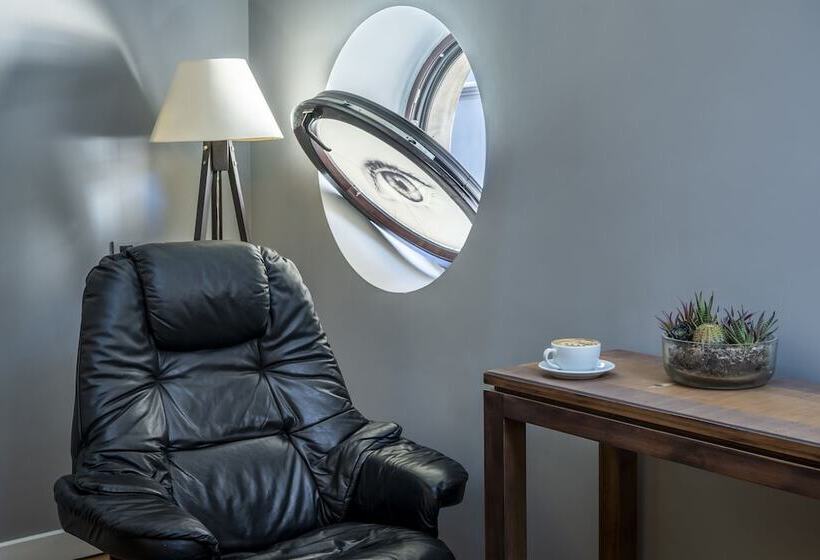 سوییت اجرایی, Ansen Hotel And Suites