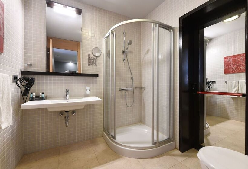 سوییت اجرایی, Ansen Hotel And Suites