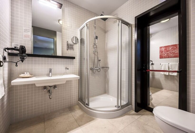 سوییت اجرایی, Ansen Hotel And Suites