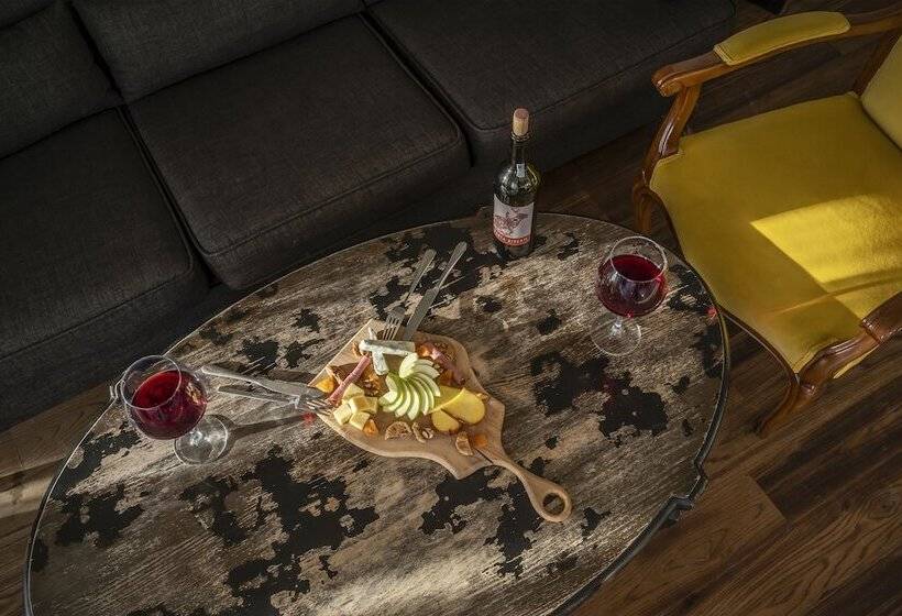اتاق پنت هاوس, Ansen Hotel And Suites