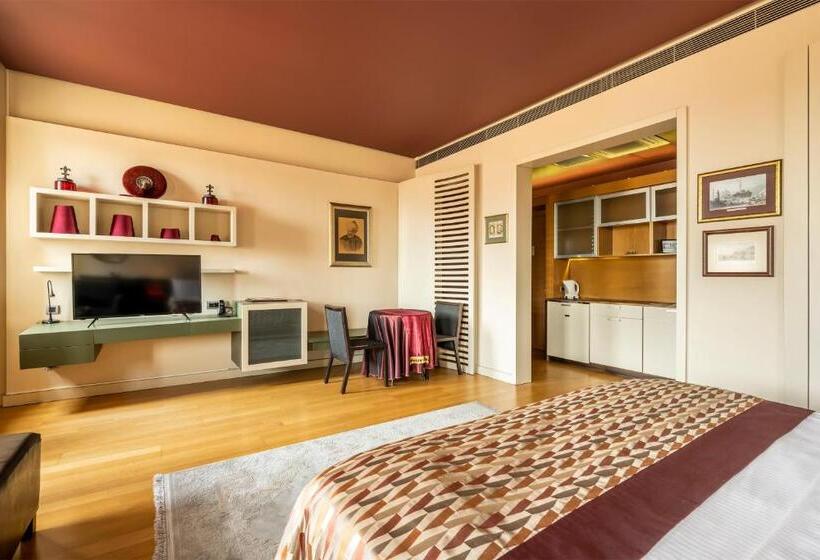 سوییت سوپریور, Ansen Hotel And Suites