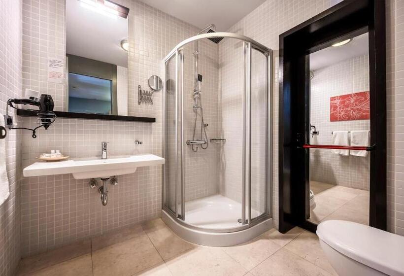 سوییت اجرایی, Ansen Hotel And Suites