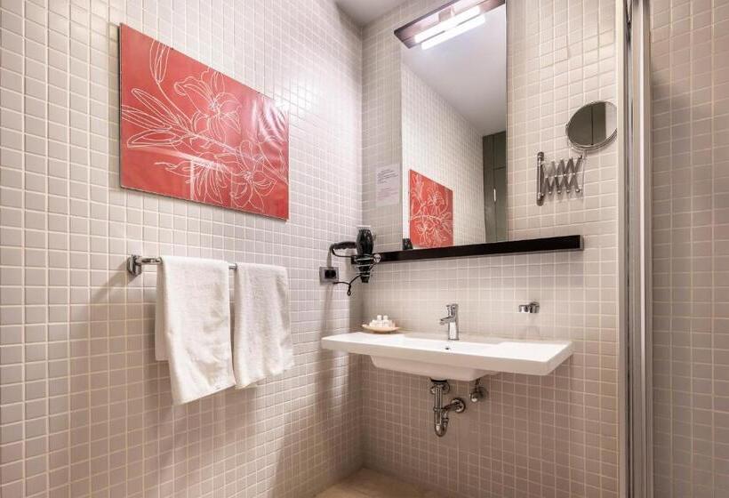 سوییت اجرایی, Ansen Hotel And Suites