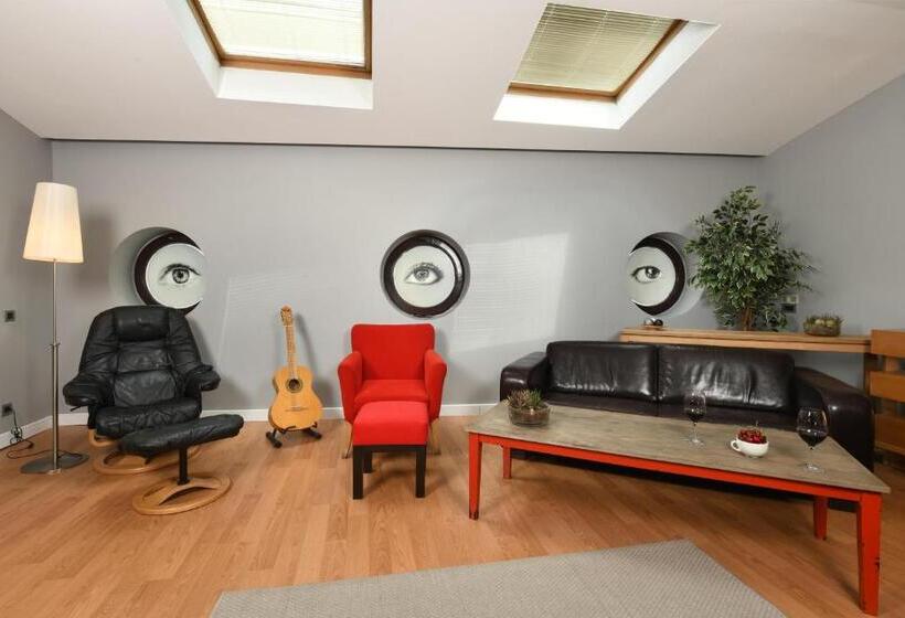 سوییت اجرایی, Ansen Hotel And Suites