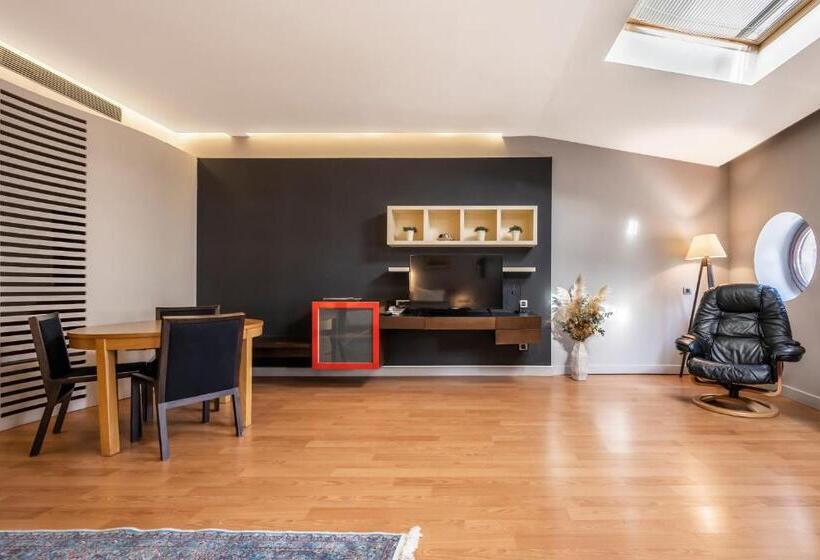 سوییت اجرایی, Ansen Hotel And Suites
