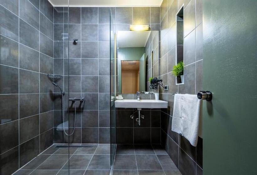 سوییت سوپریور, Ansen Hotel And Suites