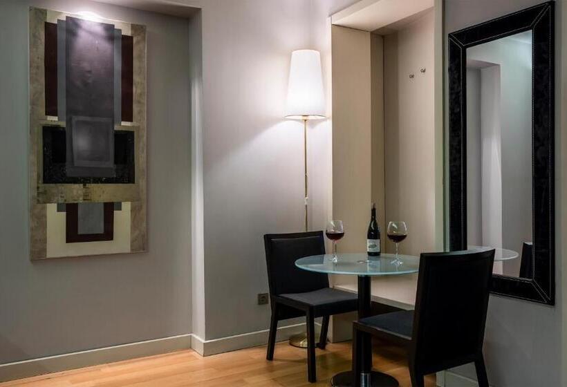 سوییت سوپریور, Ansen Hotel And Suites