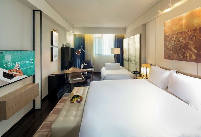 سوییت جونیور, Golden Tulip Bund New Asia