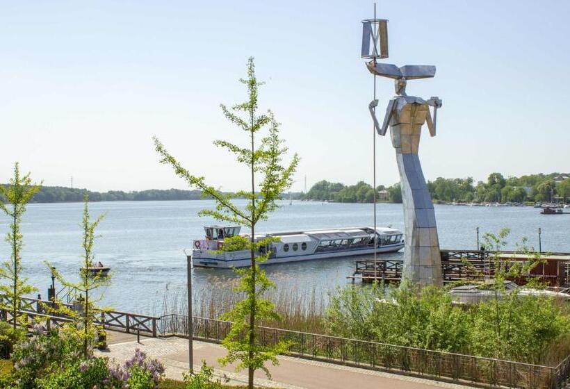 سوییت جونیور, Resort Mark Brandenburg & Fontane Therme