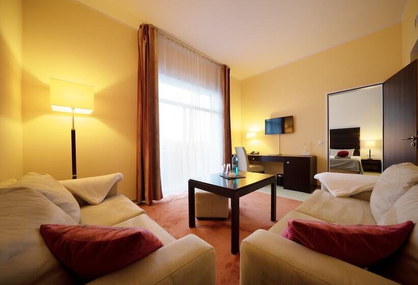 سوییت جونیور, Resort Mark Brandenburg & Fontane Therme