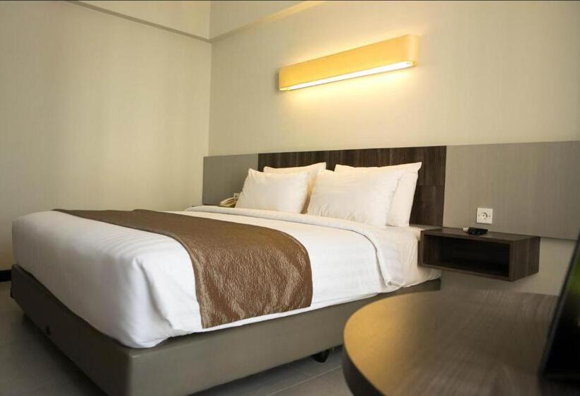 Номер Superior, Swiss Belhotel Borneo Samarinda