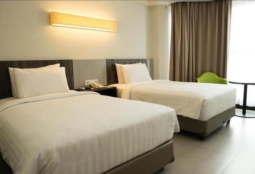 Номер Superior, Swiss Belhotel Borneo Samarinda