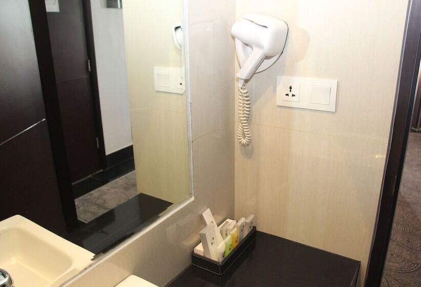 Номер Deluxe, Swiss Belhotel Borneo Samarinda