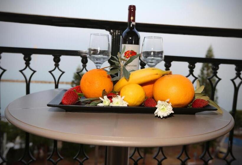 استودیوی استاندارد با چشم‌انداز دریا, Pier Beach Hotel Apartments