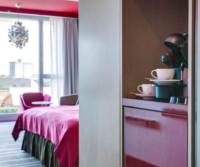 Номер Премиум, Radisson Blu Media Harbour Hotel, Düsseldorf