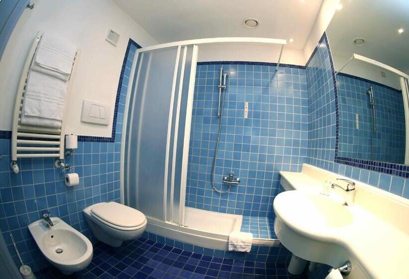 חדר סופריור, Express Aosta East