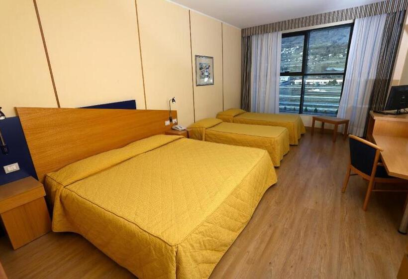 4인용 수피리어 룸, Express Aosta East