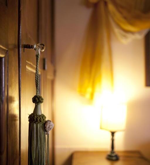 سوییت لوکس, Residenza D Epoca San Crispino