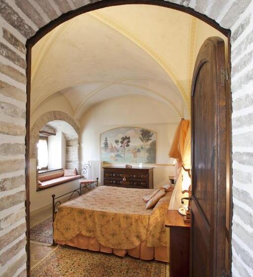 سوییت لوکس, Residenza D Epoca San Crispino