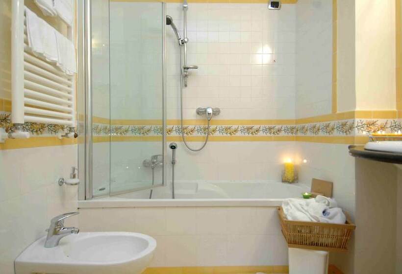 اتاق لوکس, Villa Annalara Charme And Relax