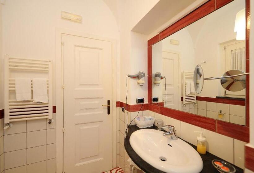 اتاق لوکس, Villa Annalara Charme And Relax