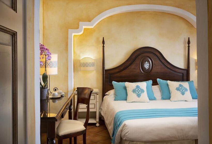 سوئیت رویال, La Vecchia Fonte Boutique