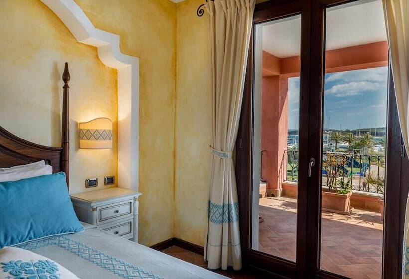 سوئیت رویال, La Vecchia Fonte Boutique