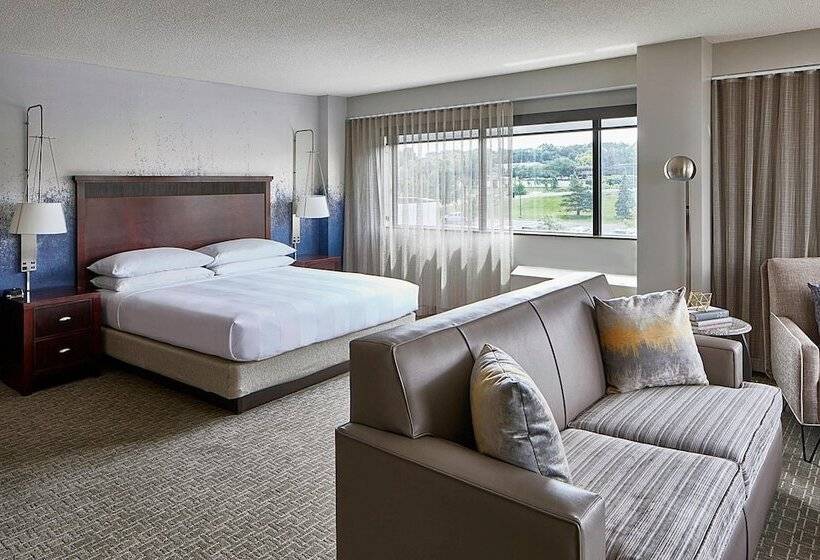 סוויטה, Minneapolis Marriott West