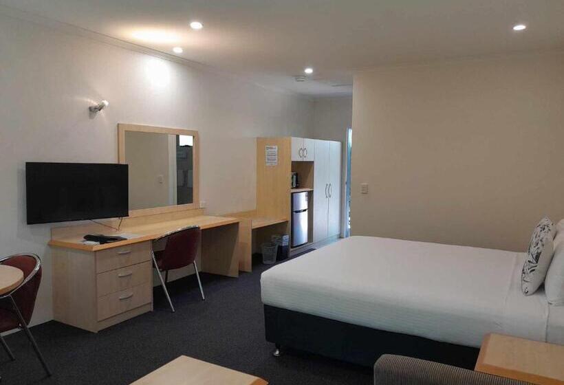 이그제큐티브 룸, Red Bridge Motor Inn