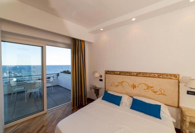 Superior Værelse Havudsigt med Balkon, Punta Campanella Resort & Spa