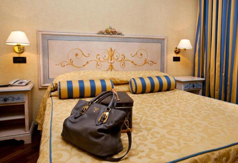 اتاق اکونومی, Punta Campanella Resort & Spa