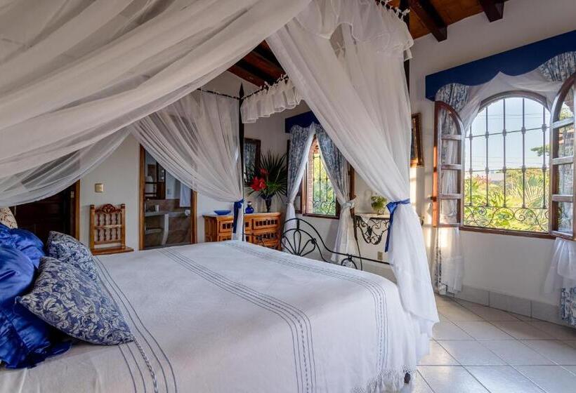 اتاق لوکس, Suites La Hacienda