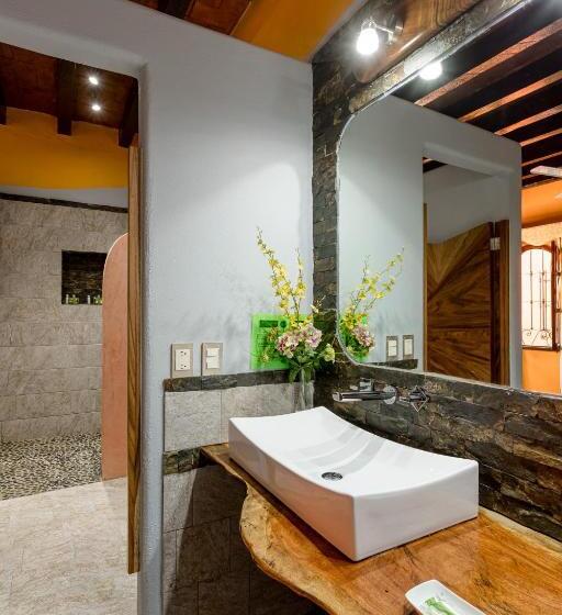 غرفة قياسية, Suites La Hacienda