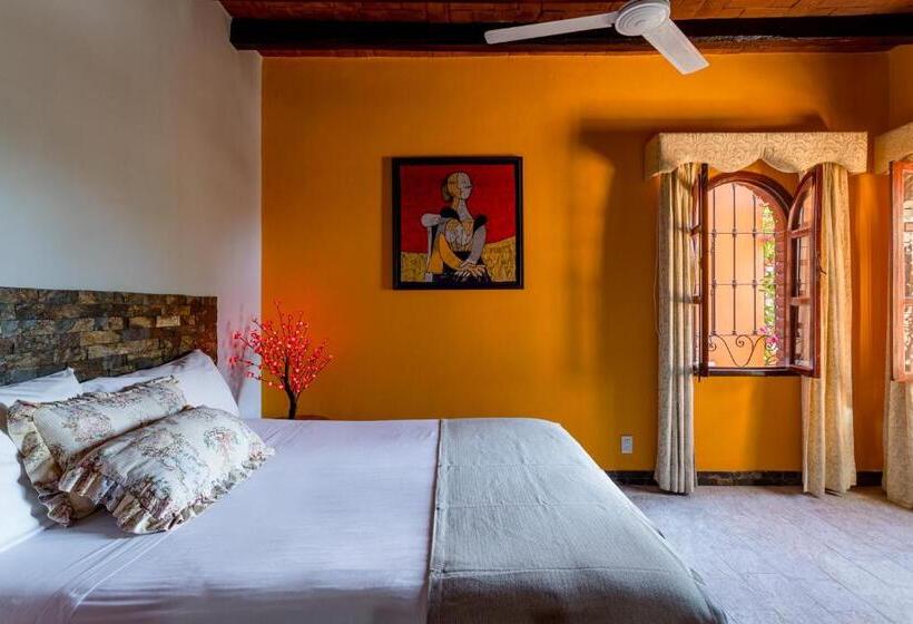 اتاق استاندارد, Suites La Hacienda