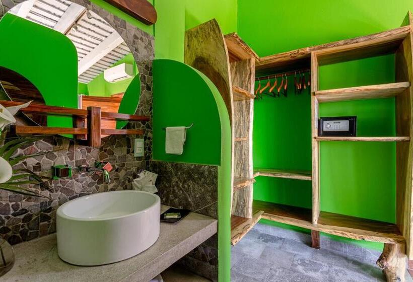 غرفة قياسية سرير كينج, Suites La Hacienda
