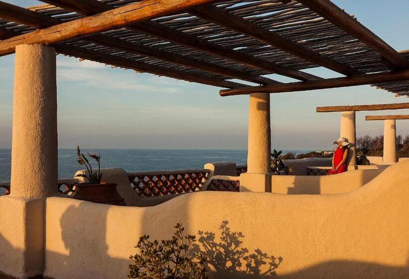 اتاق لوکس, Therasia Resort Sea And Spa   The Leading Hotels Of The World