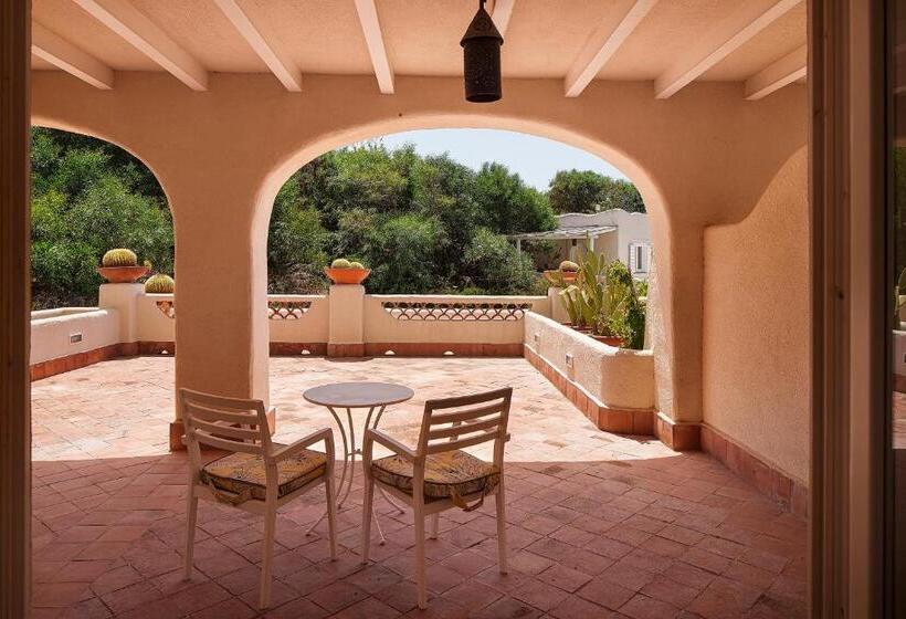 اتاق استاندارد, Therasia Resort Sea And Spa   The Leading Hotels Of The World