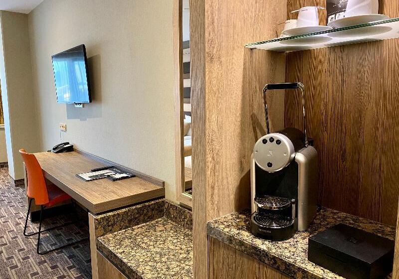اتاق استاندارد چهار تخته, Xo Hotels Blue Tower