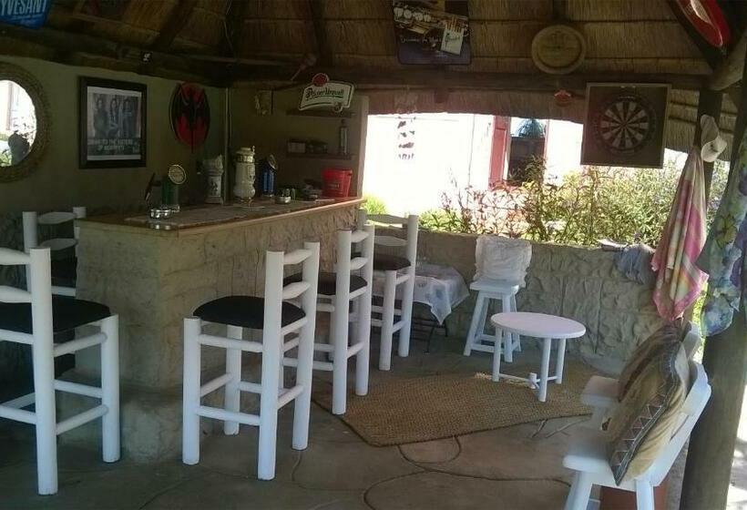 패밀리 룸, Anchorage B&b