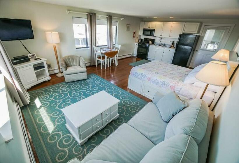 استودیوی استاندارد, Neptune House, A Vri Resort