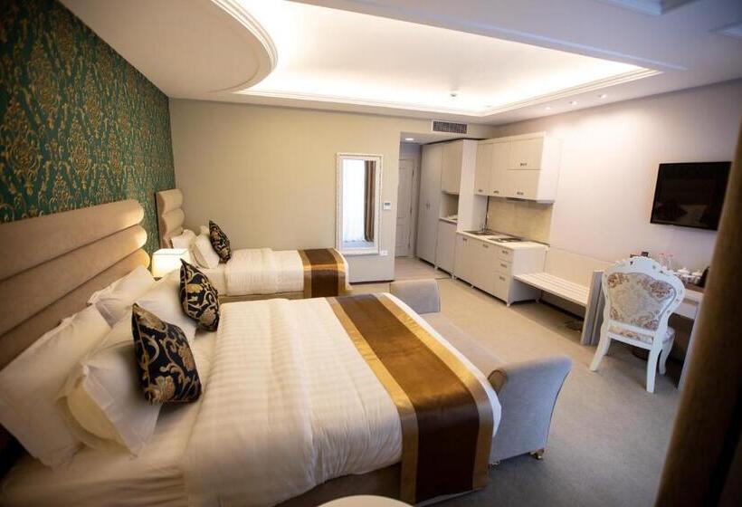 استودیوی استاندارد با چشم‌انداز دریا, Grand Blue Fafa Resort & Spa