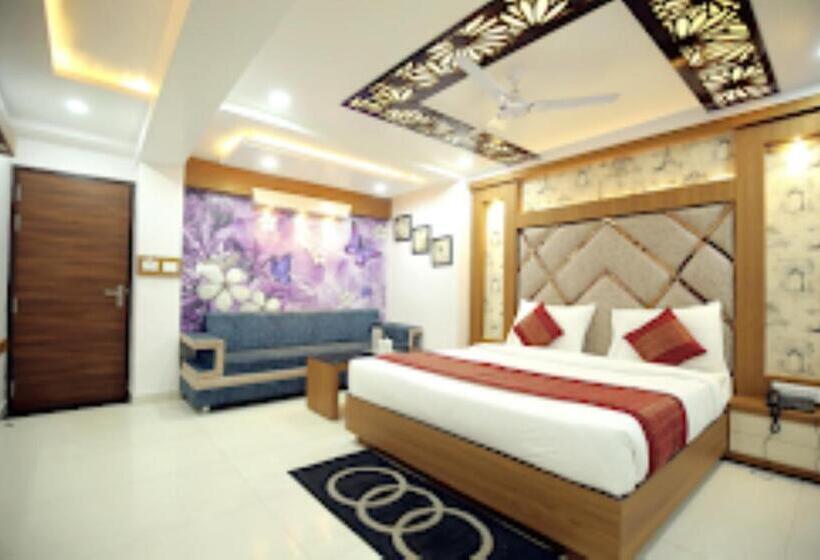 Номер Superior, Jatashankar Palace