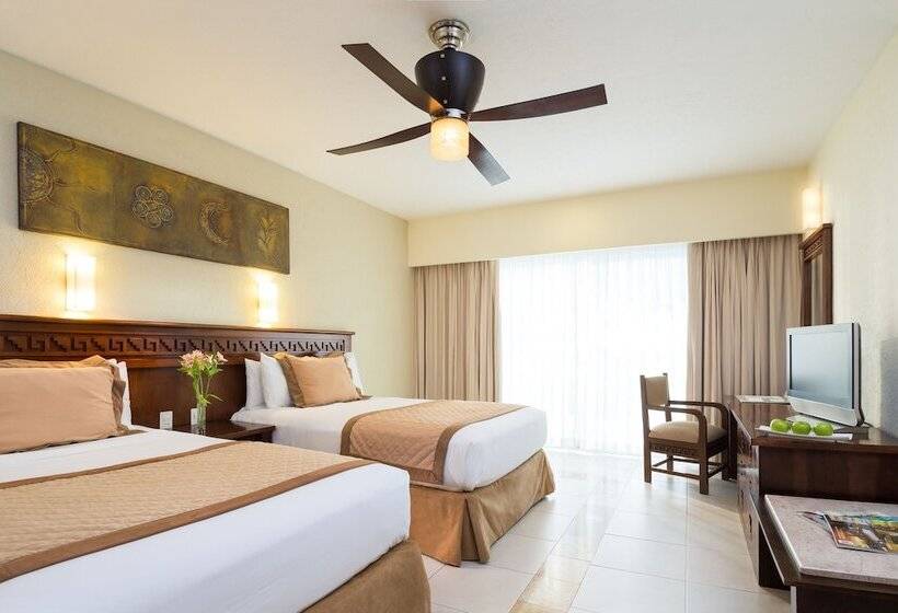 اتاق لوکس با چشم‌انداز باغ, Bluebay Grand Esmeralda - All Inclusive