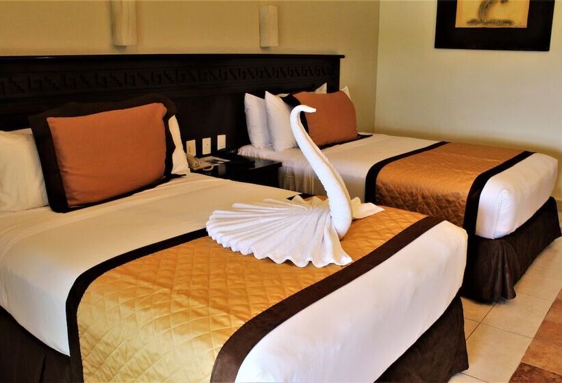 اتاق لوکس با چشم‌انداز باغ, Bluebay Grand Esmeralda - All Inclusive