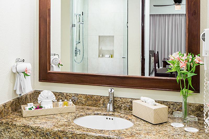 اتاق لوکس با چشم‌انداز باغ, Bluebay Grand Esmeralda - All Inclusive