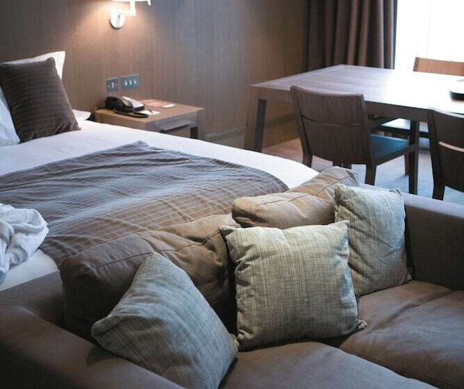 سوییت, Radisson Blu Royal Hotel Dublin